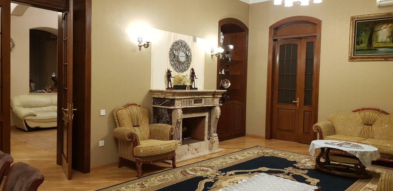 Gulluoglu Royal Suite Luxury Apartment Baku Eksteriør billede