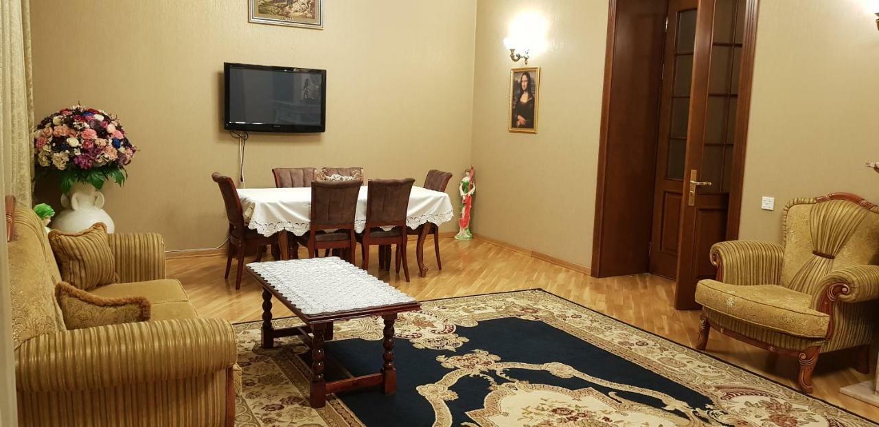 Gulluoglu Royal Suite Luxury Apartment Baku Eksteriør billede