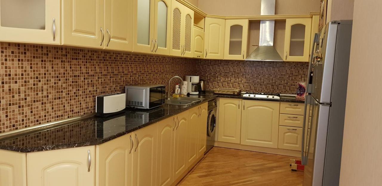 Gulluoglu Royal Suite Luxury Apartment Baku Eksteriør billede